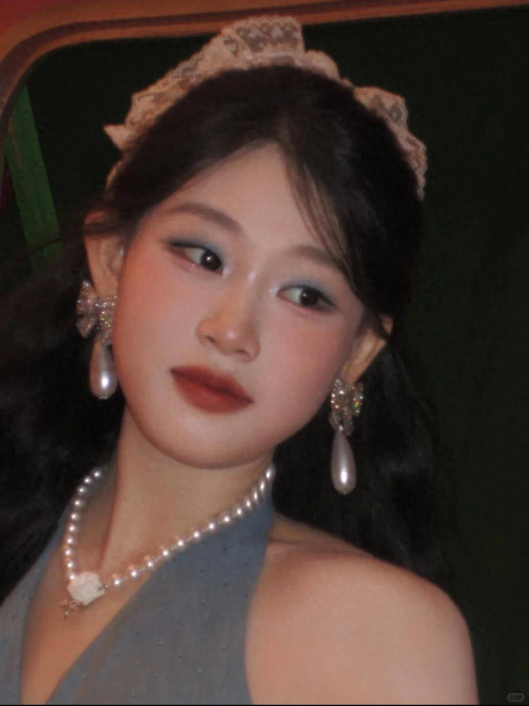 刘烨儿子上法国新闻联播14岁诺一长相大变不敢认一圈胡子抢镜